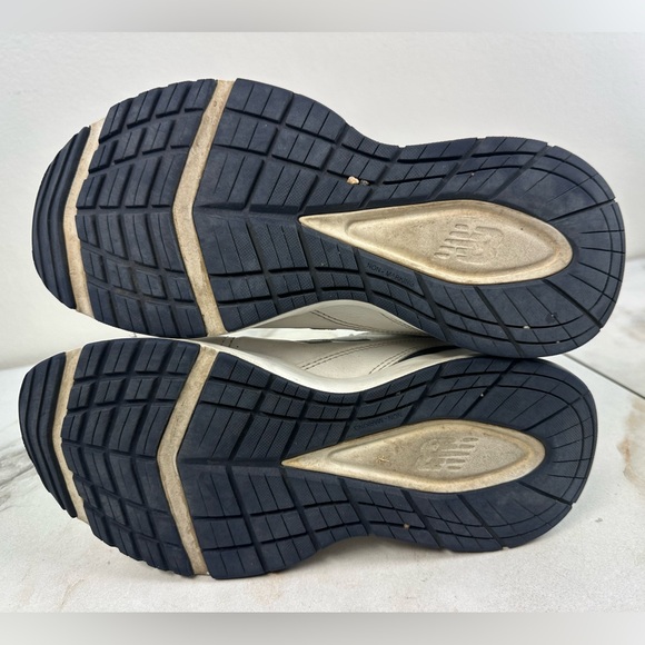 New Balance 608 v5 Men's Training Shoes Running Athletic Sneakers, Sz 8 - Picture 8 of 13